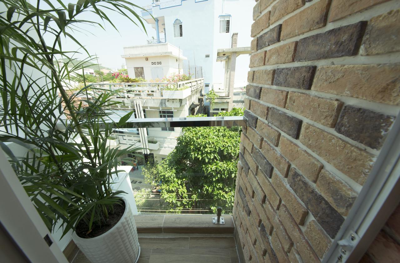 Ana'S House Hostel Nha Trang Exterior photo